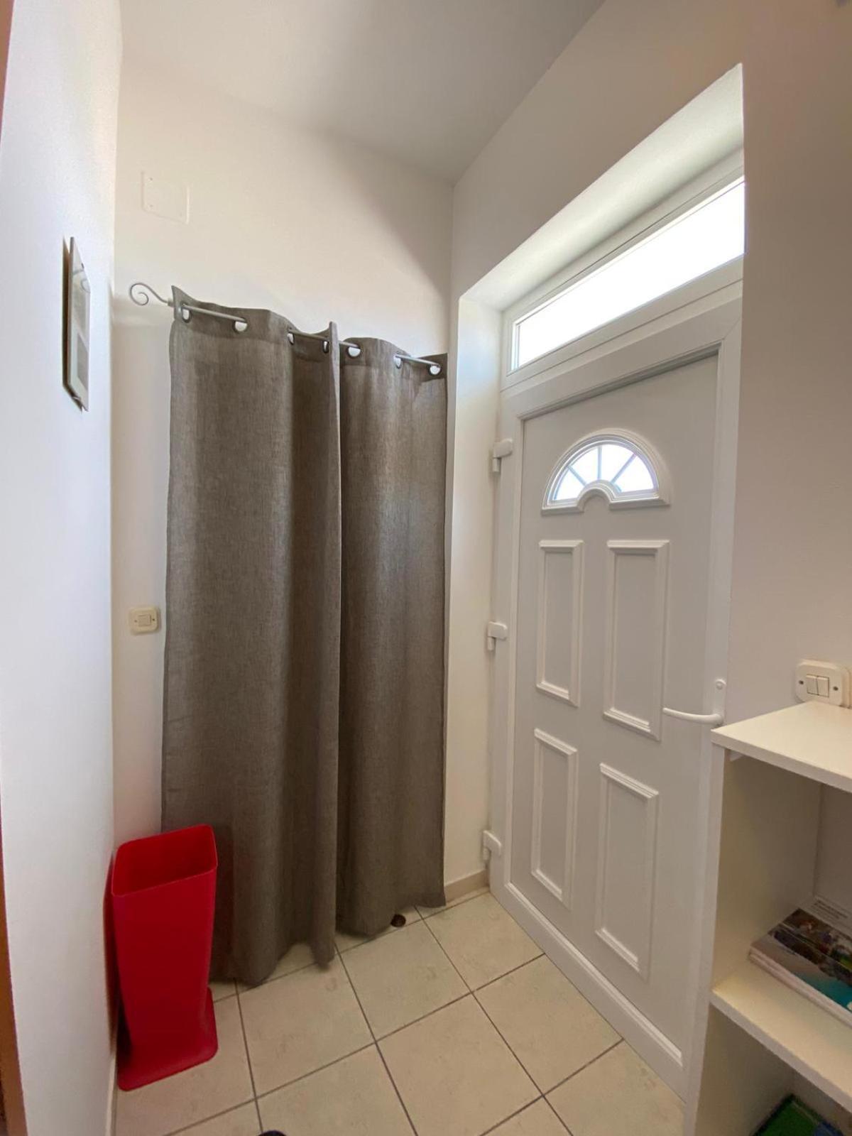 Room Sandra Матульи Экстерьер фото
