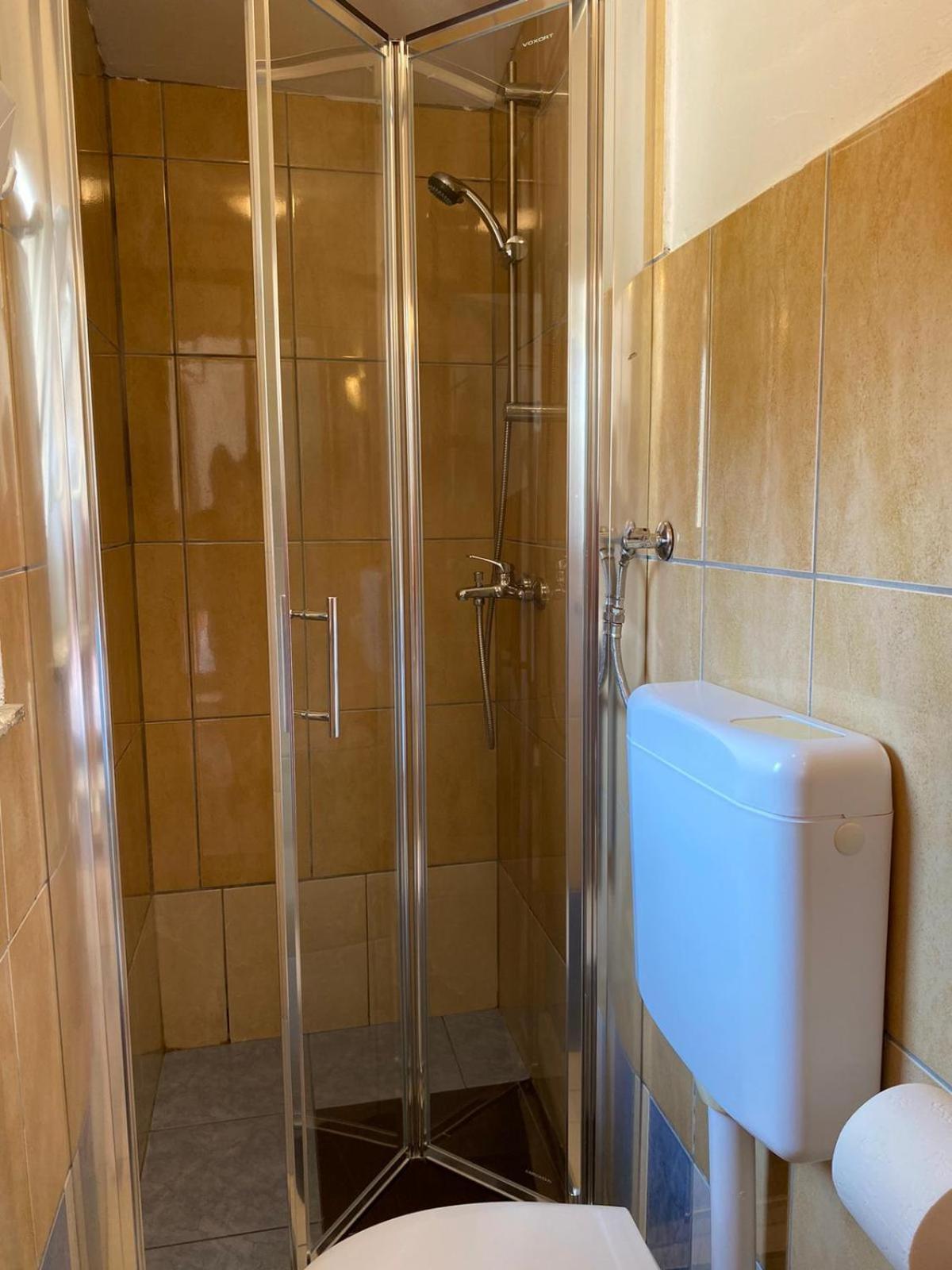 Room Sandra Матульи Экстерьер фото