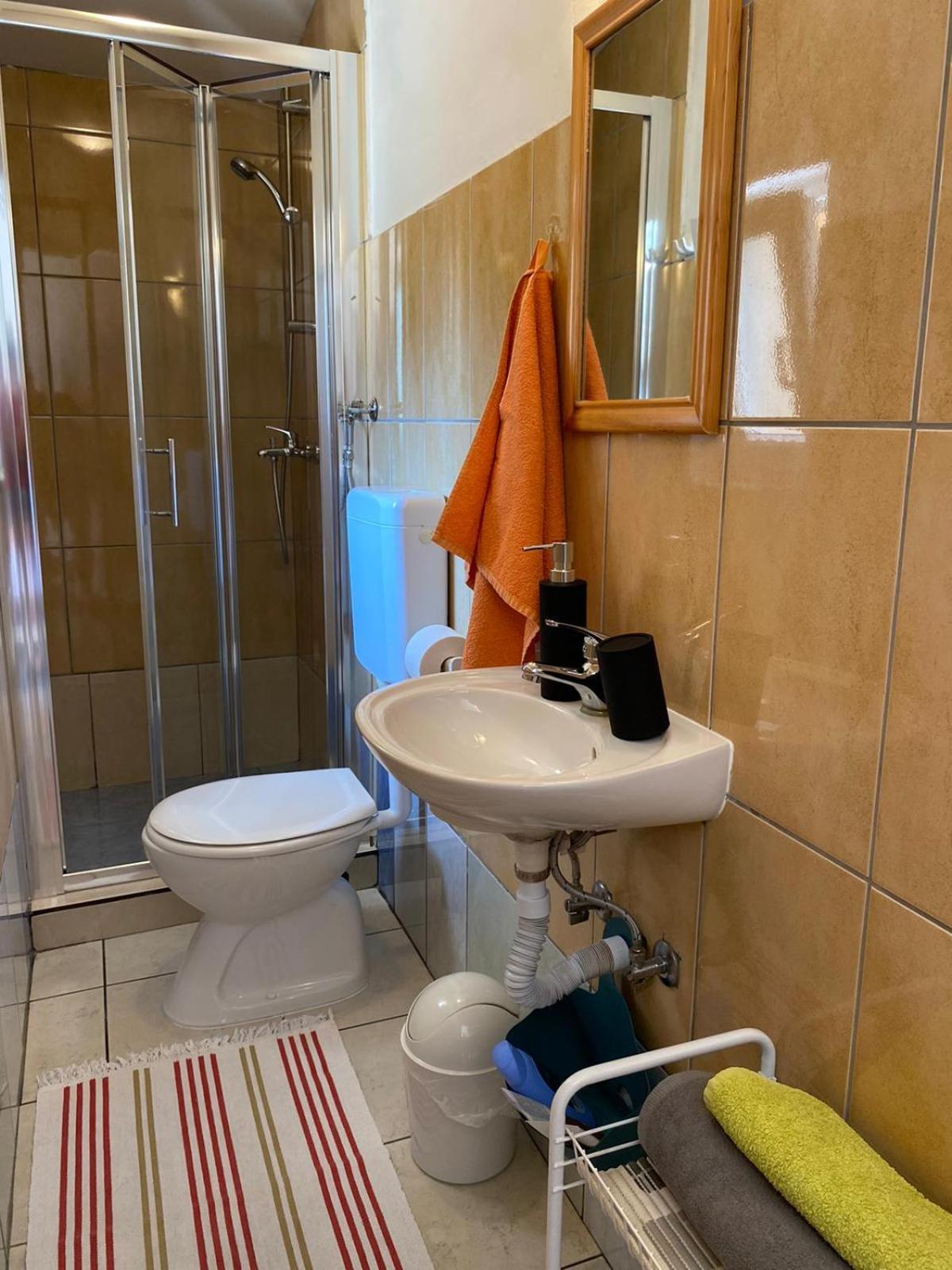 Room Sandra Матульи Экстерьер фото