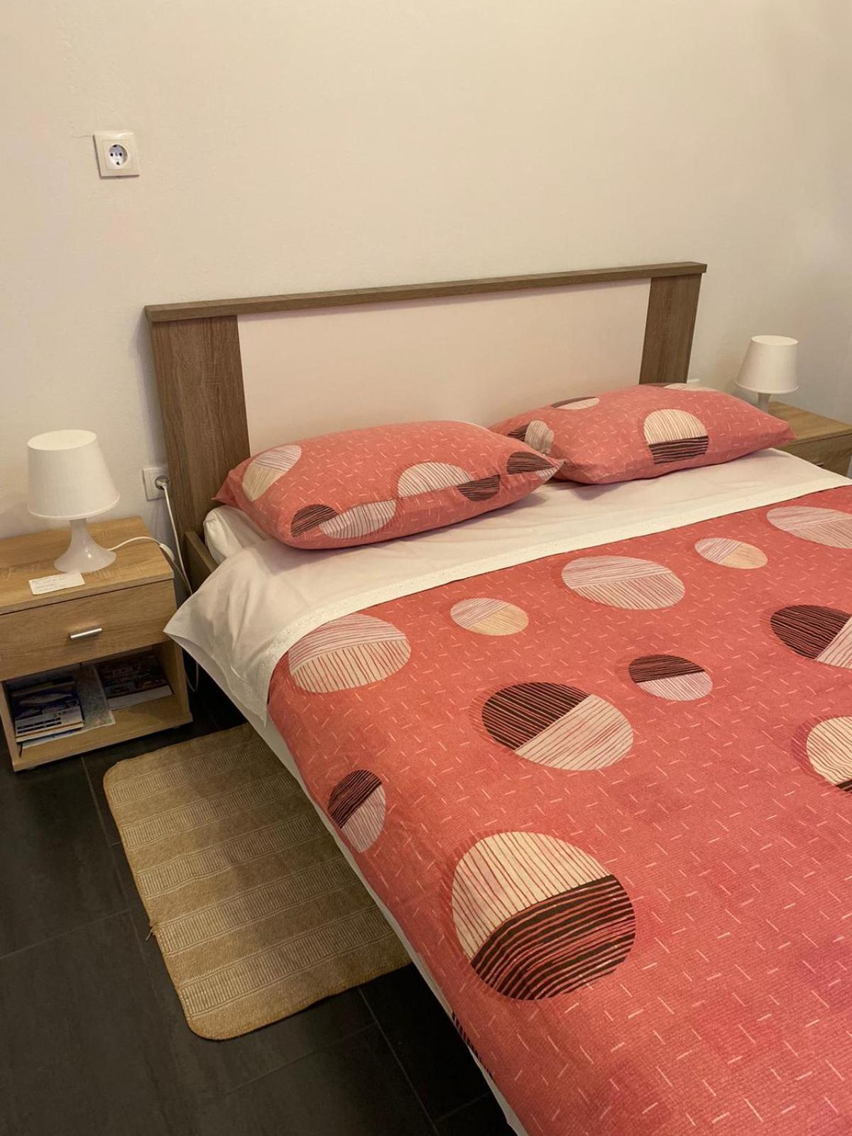 Room Sandra Матульи Экстерьер фото