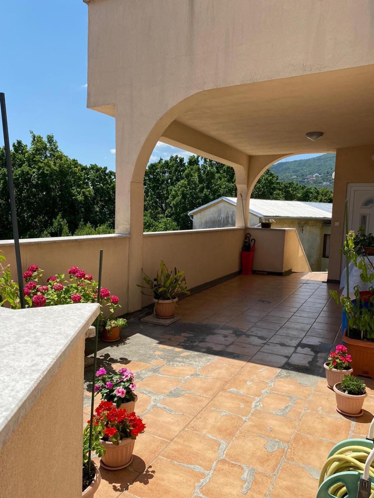 Room Sandra Матульи Экстерьер фото